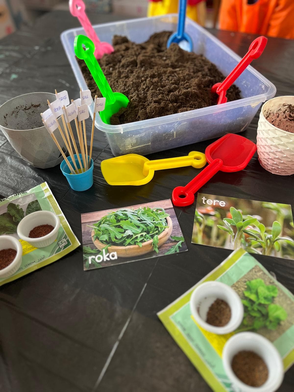 Montessori öğrenme ortamında bağımsız çalışma